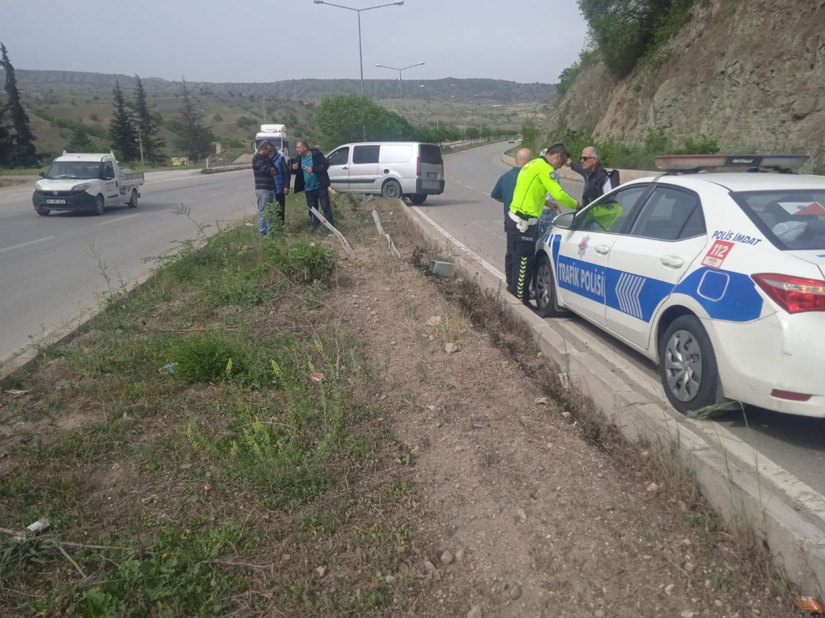 Cenazeye Giderken Kaza Yaptılar