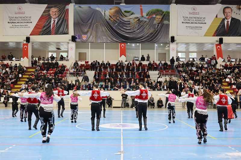 Amasya’da 107. Yıl Coşkusu: 19 Mayıs Bayramı Gururla Kutlandı!