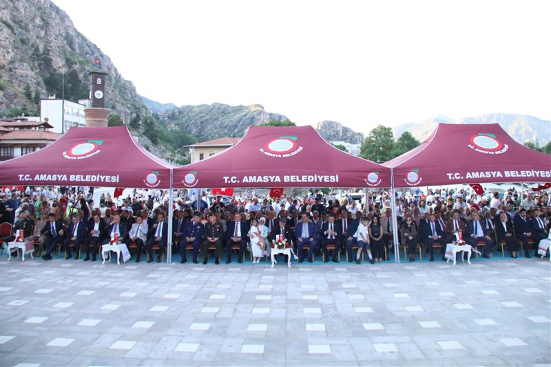 Cumhuriyetin Doğduğu Şehirde Gurur Günü: Amasya Uluslararası Atatürk Kültür ve Sanat Festivali Başladı!