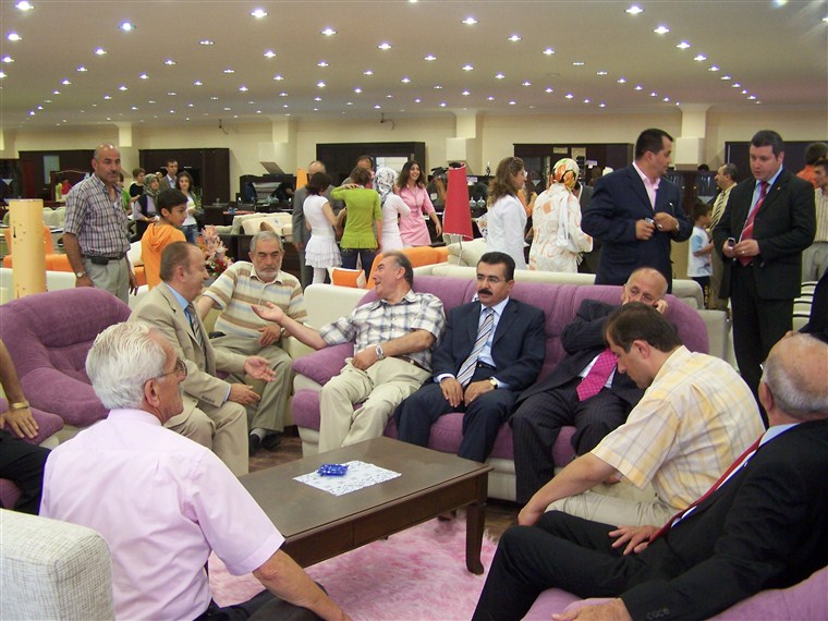 Özgür Mobilya Amasya Mağazası açılışı