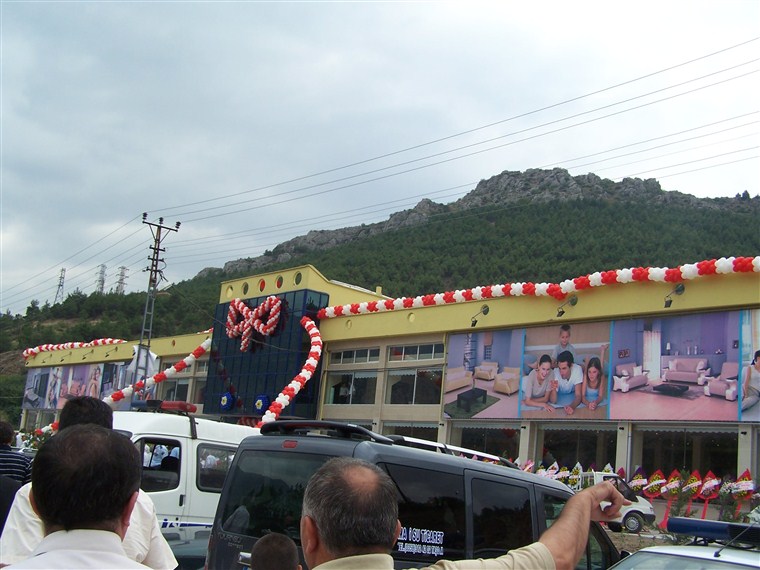 Özgür Mobilya Amasya Mağazası açılışı