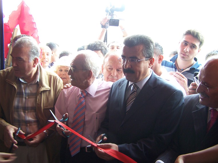 Özgür Mobilya Amasya Mağazası açılışı