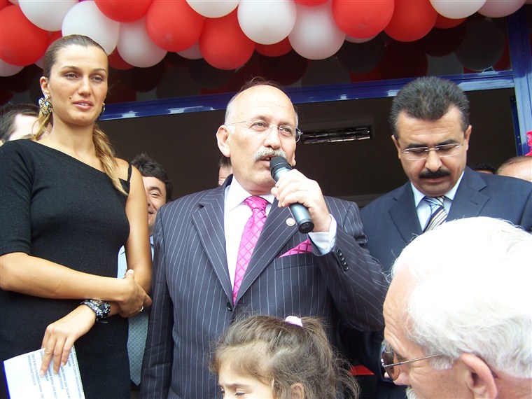 Özgür Mobilya Amasya Mağazası açılışı