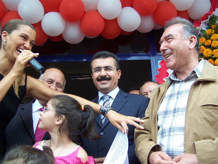 Özgür Mobilya Amasya Mağazası açılışı