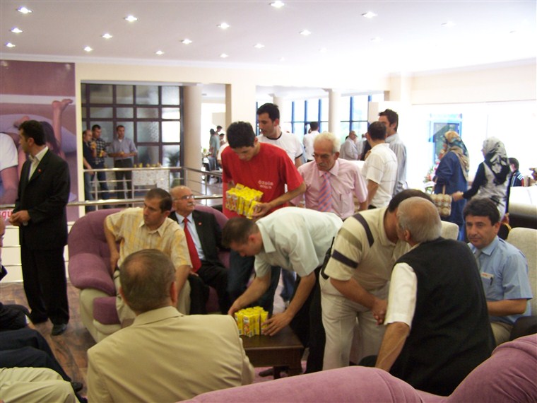 Özgür Mobilya Amasya Mağazası açılışı