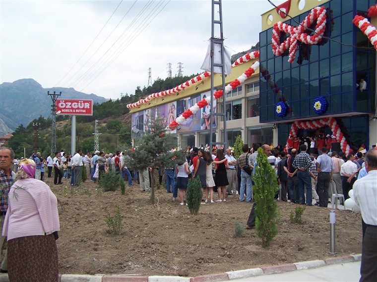 Özgür Mobilya Amasya Mağazası açılışı