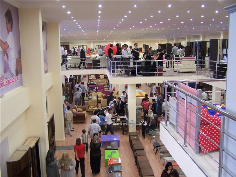 Özgür Mobilya Amasya Mağazası açılışı