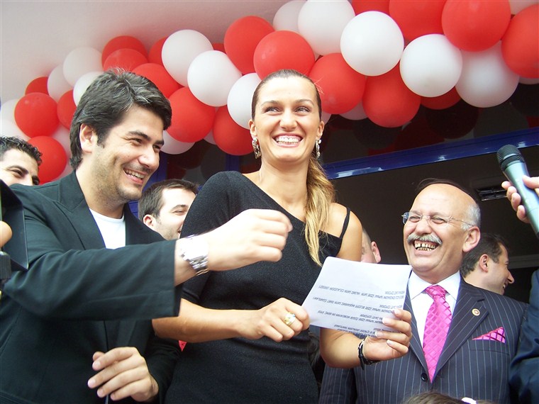 Özgür Mobilya Amasya Mağazası açılışı