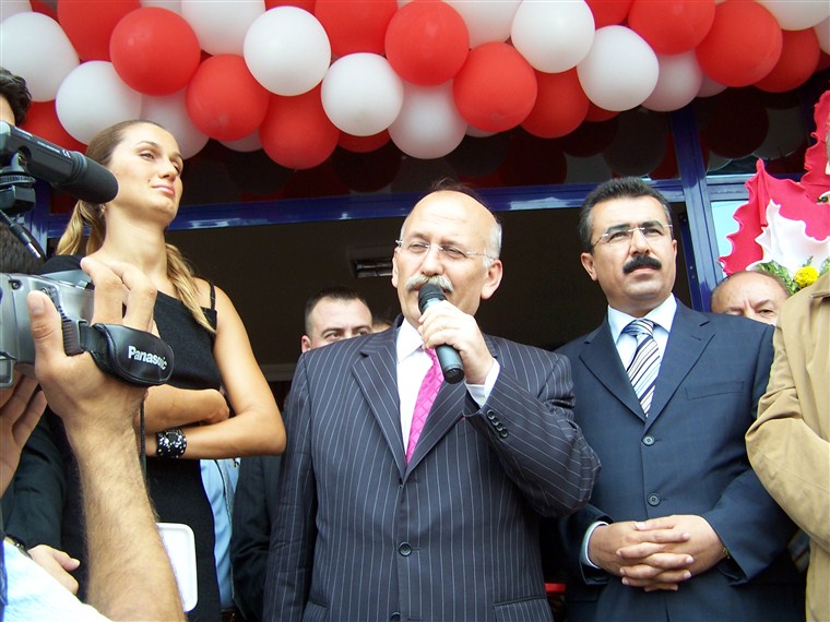 Özgür Mobilya Amasya Mağazası açılışı