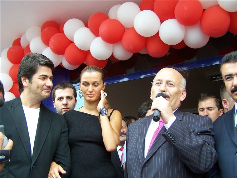 Özgür Mobilya Amasya Mağazası açılışı