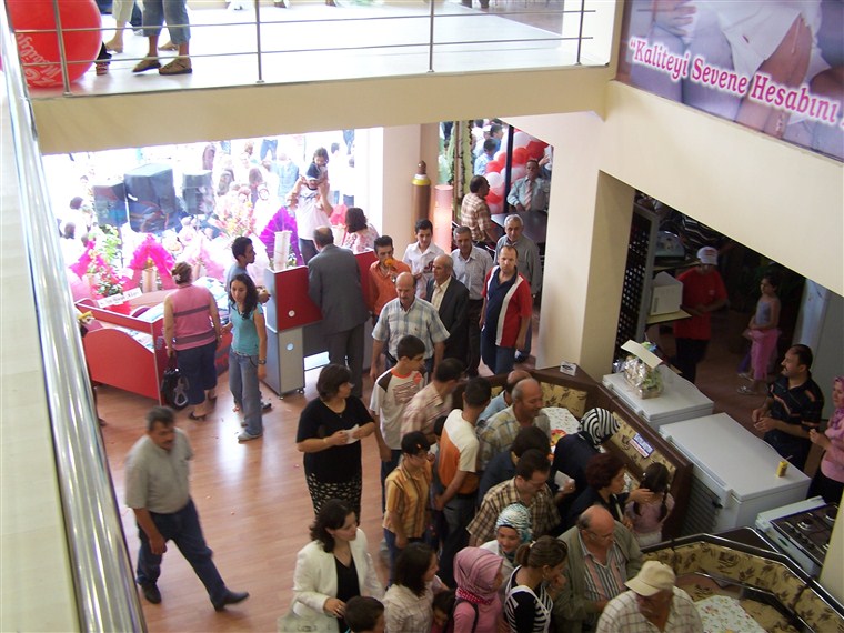Özgür Mobilya Amasya Mağazası açılışı