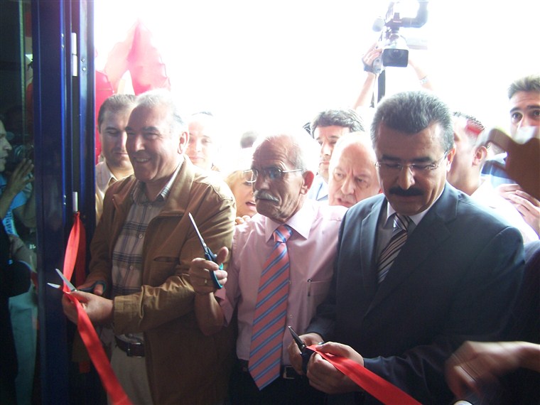 Özgür Mobilya Amasya Mağazası açılışı