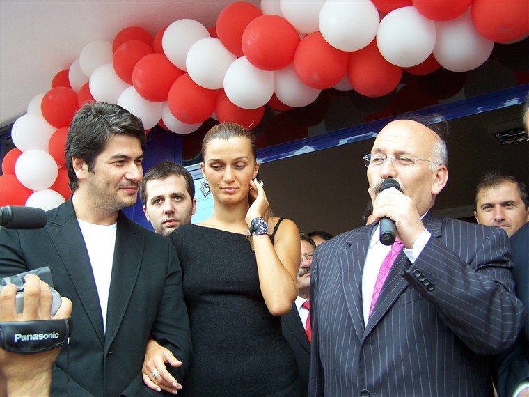 Özgür Mobilya Amasya Mağazası açılışı
