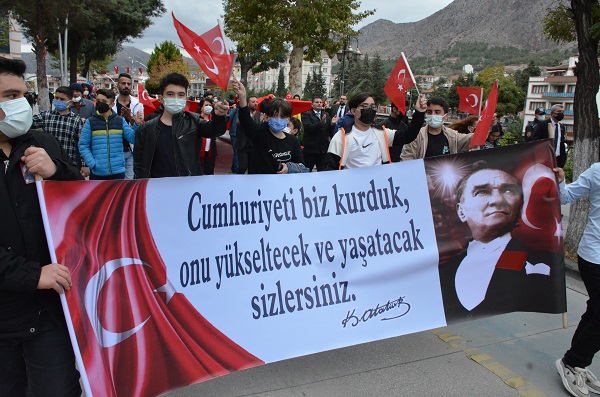 Amasya Büyük Cumhuriyet Yürüyüşü