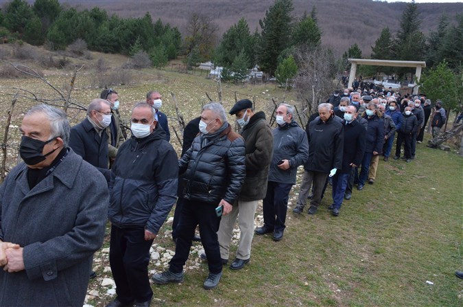 Milletvekili Zeybek'in Babası Son Yolculuğuna Uğurlandı