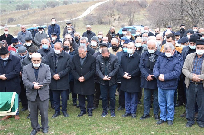 Milletvekili Zeybek'in Babası Son Yolculuğuna Uğurlandı
