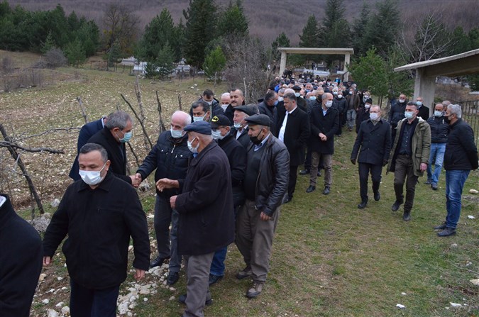 Milletvekili Zeybek'in Babası Son Yolculuğuna Uğurlandı