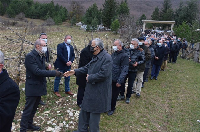Milletvekili Zeybek'in Babası Son Yolculuğuna Uğurlandı