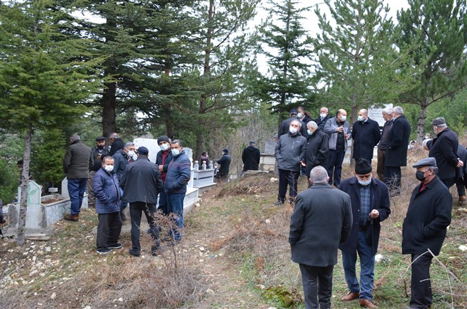 Milletvekili Zeybek'in Babası Son Yolculuğuna Uğurlandı