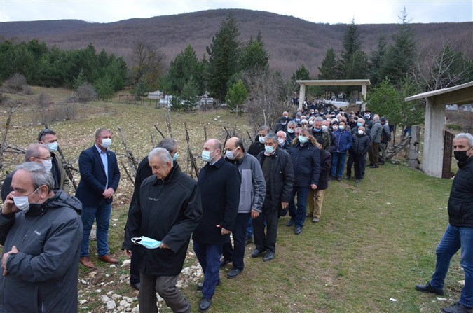 Milletvekili Zeybek'in Babası Son Yolculuğuna Uğurlandı