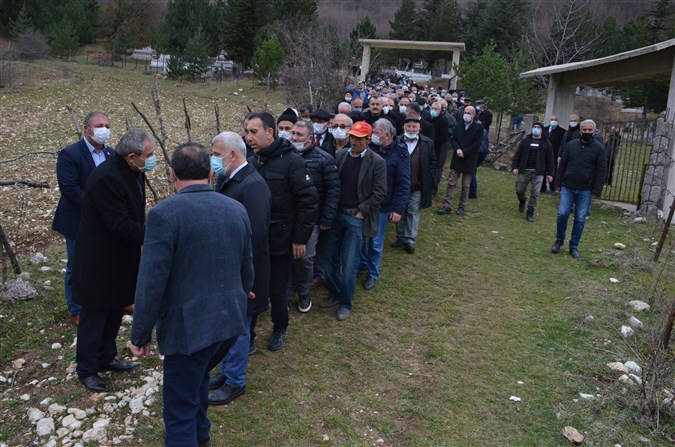 Milletvekili Zeybek'in Babası Son Yolculuğuna Uğurlandı
