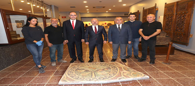 1800 Yıllık Elmalı Mozaik