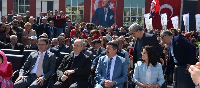 2. Merzifon Kitap Fuarı'nın açılışı gerçekleştirildi.