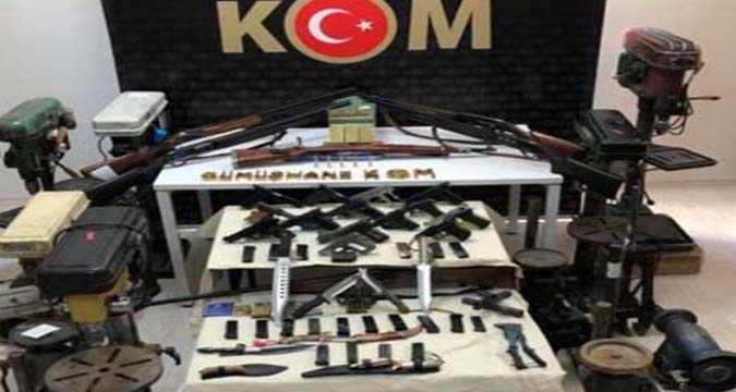 Gümüşhane ve Samsunda Eş Zamanlı Kaçak Silah Ticareti Baskını