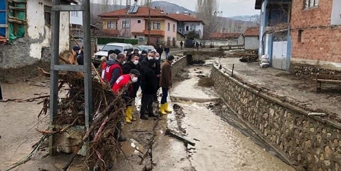 Çorum’da Gölet Taştı 15 Su Altında Kaldı