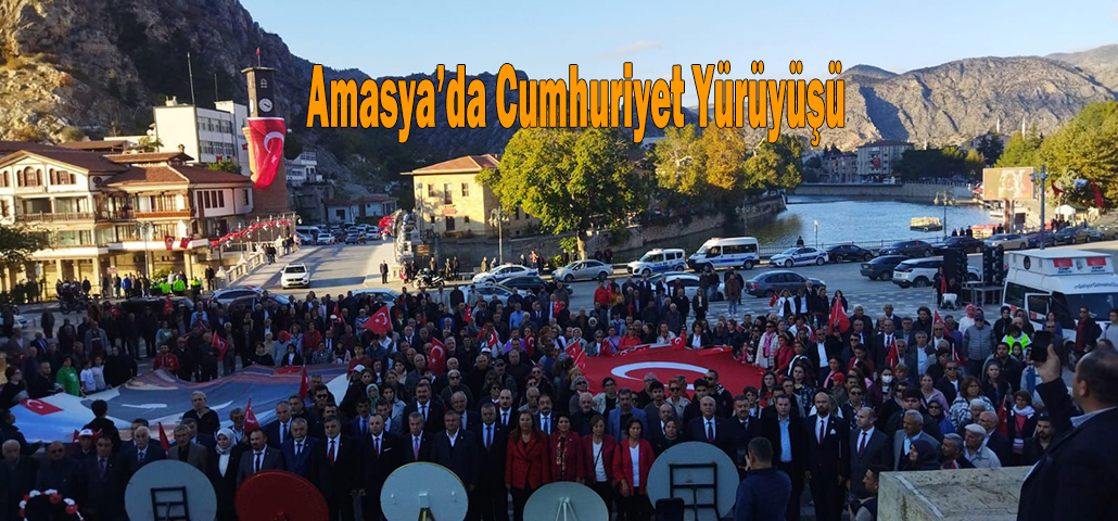 Amasya’da Cumhuriyet Yürüyüşü