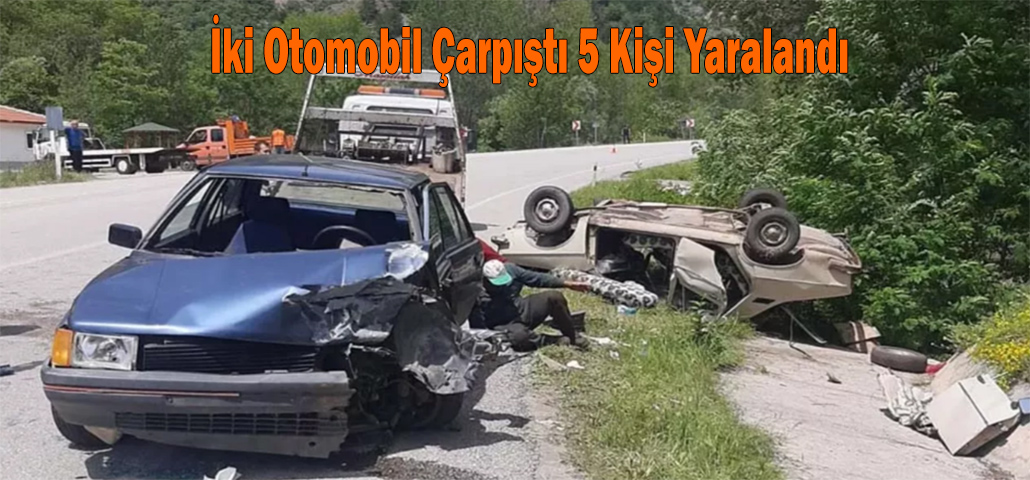İki Otomobil Çarpıştı 5 Kişi Yaralandı