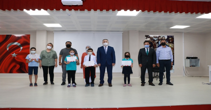 3.Akıl ve Zekâ Oyunları Turnuvası İl Finali Birincileri Belgelerini Aldı