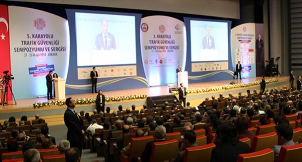 ALP KARGI 6.KARAYOLU TRAFİK GÜVENLİĞİ SEMPOZYUMU’NA KATILDI