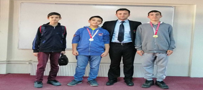 Amasya Çocuk Evlerinde Kalan Çocuklarımızdan Satranç Turnuvasında Büyük Başarı