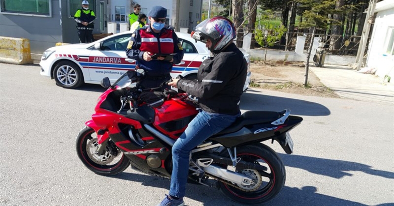 Amasya İl Jandarma Komutanlığı Motosikletlere Yönelik Özel Denetim Gerçekleştirildi