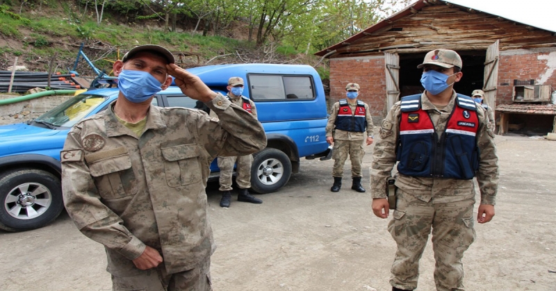 Amasya İl Jandarma'dan Fedai İnan'a Doğum Günü Sürprizi