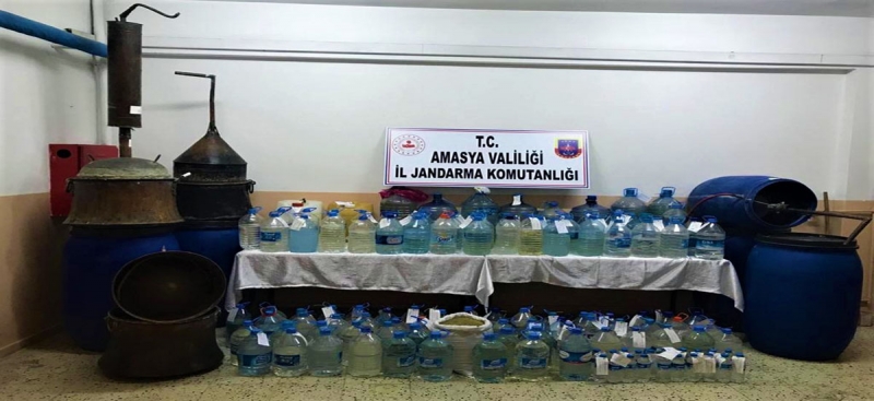  Amasya Jandarma Komutanlığı 2338 Litre Kaçak Alkol Ele Geçirdi