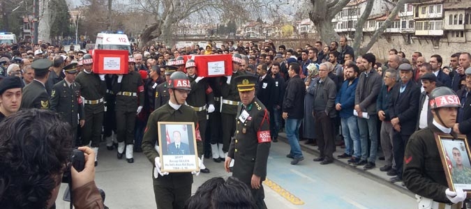 Amasya Şehitlerini Gözyaşları İle Uğurladı