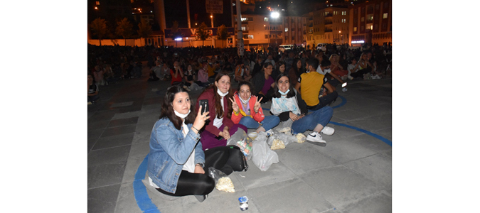 Amasya'da Açık Hava’da Sinema Keyfi
