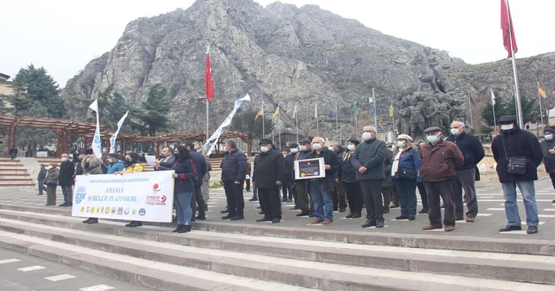 Amasya'da Emekçiler Bordro Yaktı