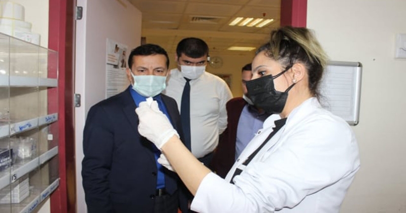 Aşı Uygulama Odalarında İncelemelerde Bulundu