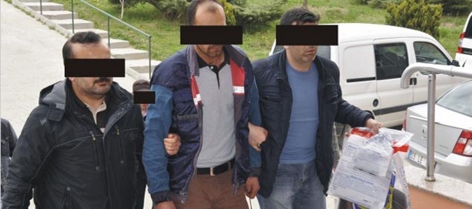 Birer Gün Ara İle 15 İş Yerini Soydu