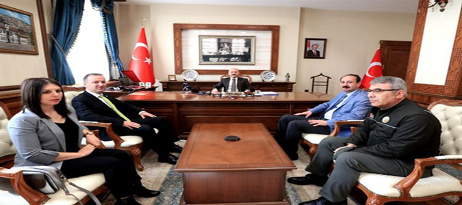 Bu Günler Geçecek; 'Sağlıklı Toplum, Sağlıklı İnsan ve Yeşiller İçinde Bir Memleket İçin Fidanlar Dikeceğiz'
