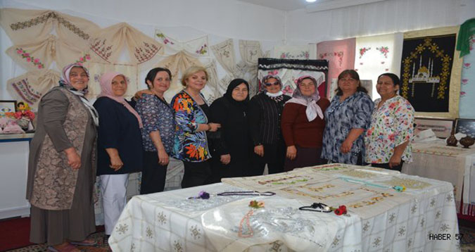 DEVİR DEĞİŞTİ ÇEYİZ SANDIKLARINI DOLDURMAK ANNEANNELERE KALDI