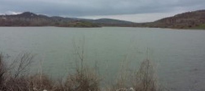 GÖLETİN DOLULUĞU ÇİFTCİLERİN YÜZÜNÜ GÜLDÜRÜYOR