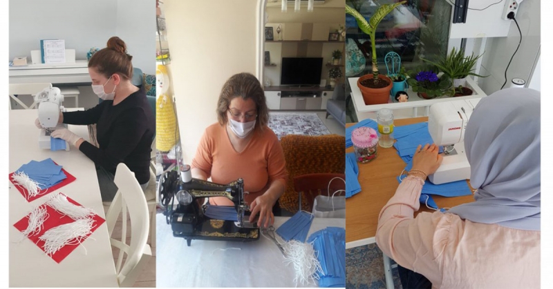 Gönüllü Öğretmenler Evlerinde Maske Dikiyor