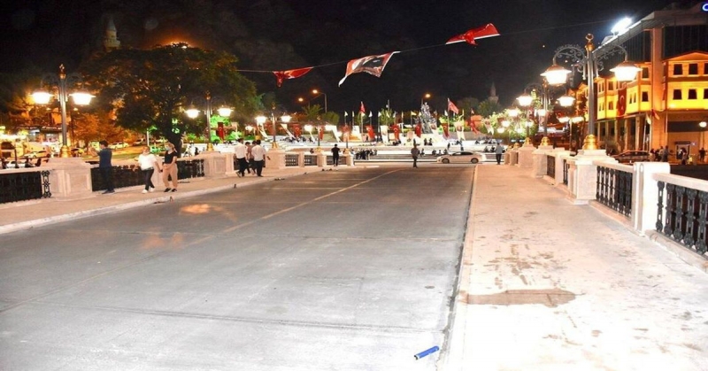‘Hükümet Köprüsü Yeni Yüzü İle Hizmet Verecek’