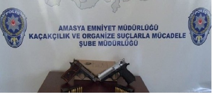 İki Adet Ruhsatsız Tabanca Yakalandı..!