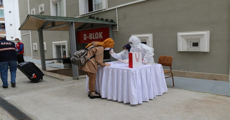 İsviçre’den Getirilerek Gözlem Altında Tutulan Vatandaşlar Memleketlerine Uğurlandı