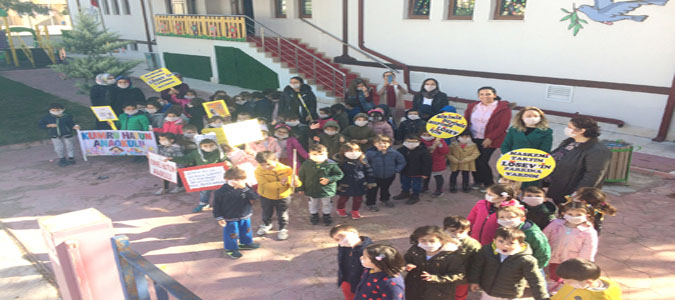 Maskelerini Taktılar Farkındalık Yarattılar